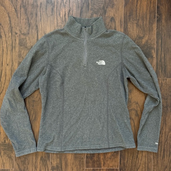 The North Face Small Grey TKA 100 1/4 Zip fleece - Picture 1 of 9
